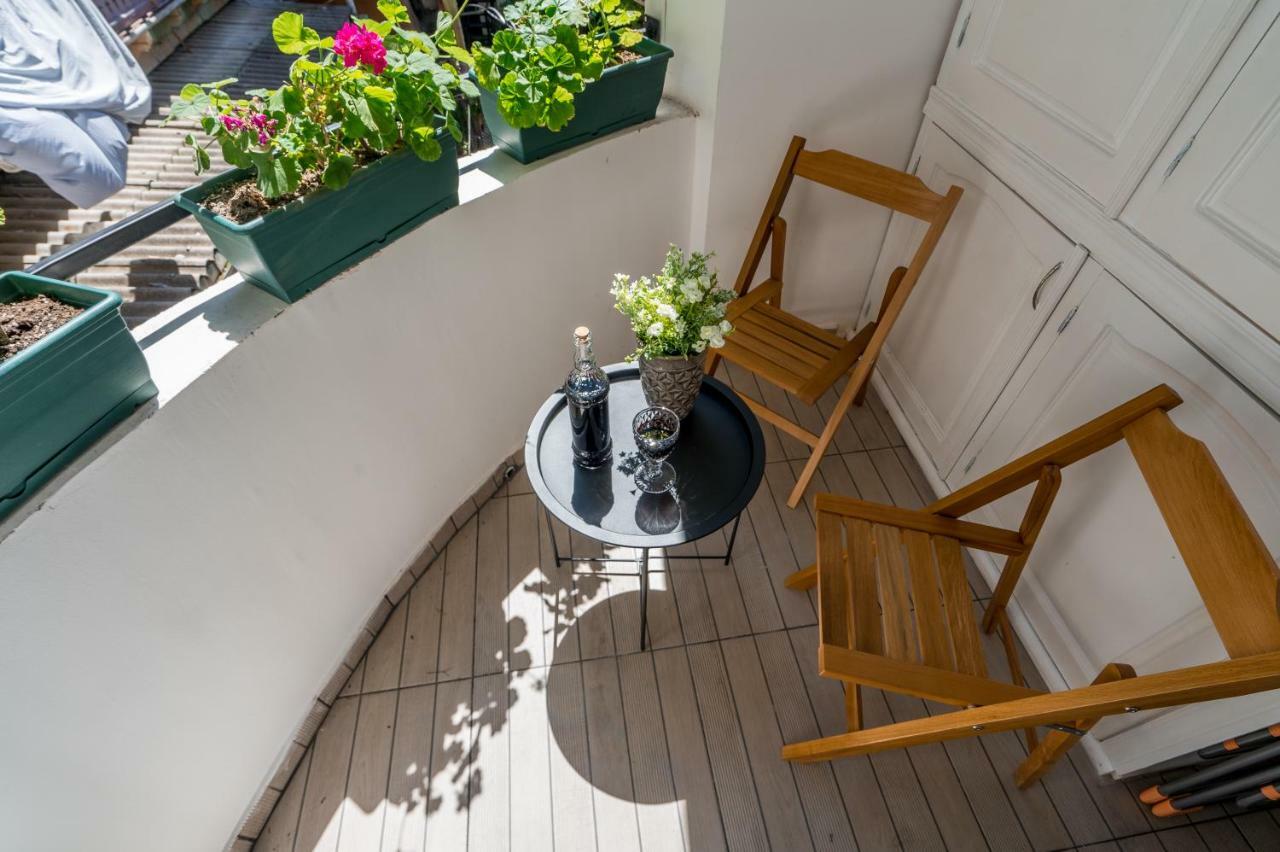Irina'S Cozy Apartment #21 Tiflis Exterior foto